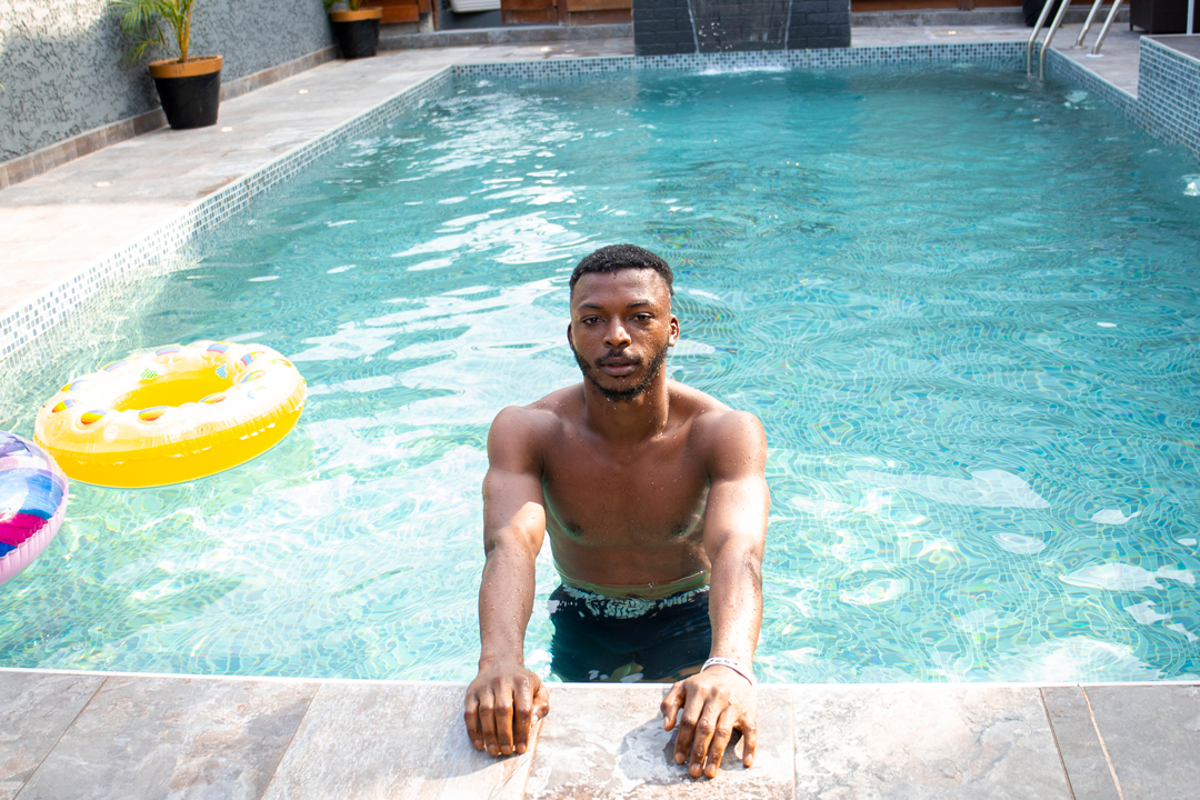Pool 06
